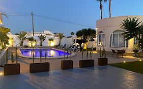 Detached Villa With Private Pool Torrevieja