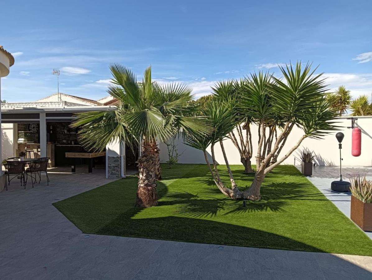 Detached Villa With Private Pool Torrevieja Exterior photo