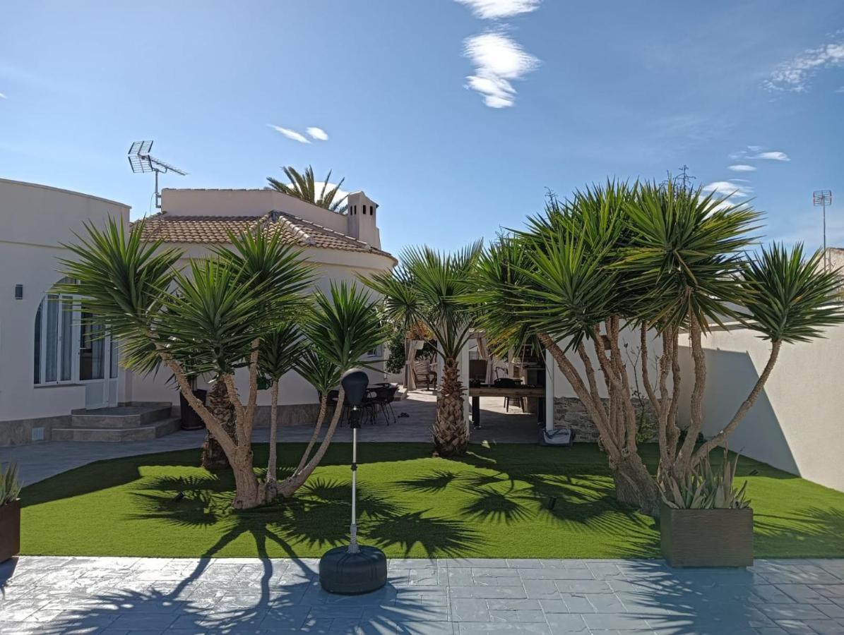 Detached Villa With Private Pool Torrevieja Exterior photo